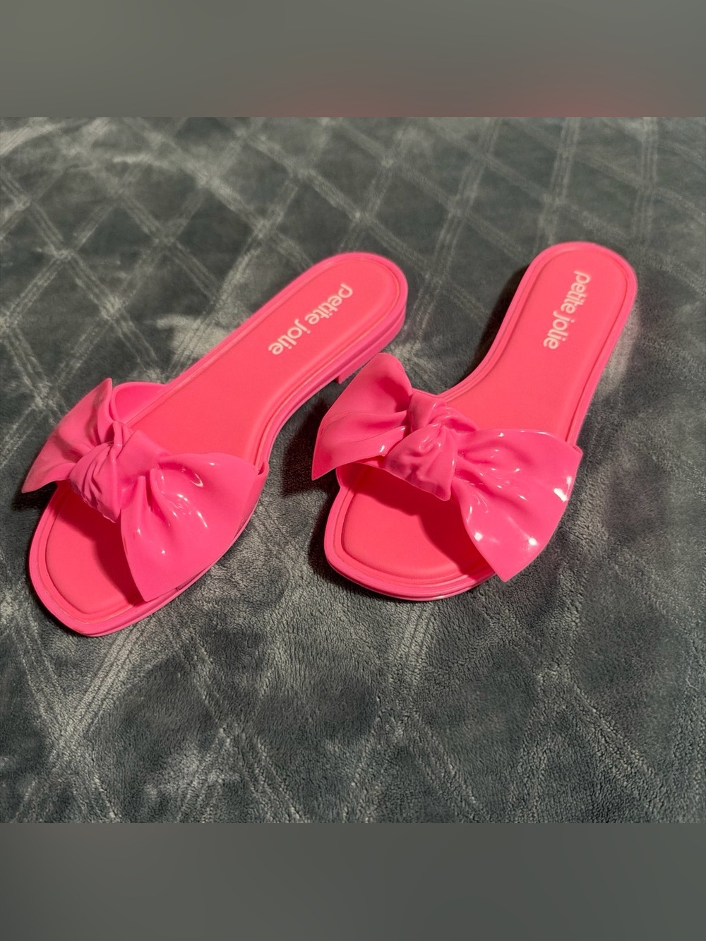 petite jolie Vibrant Pink Bow Slide Sandals